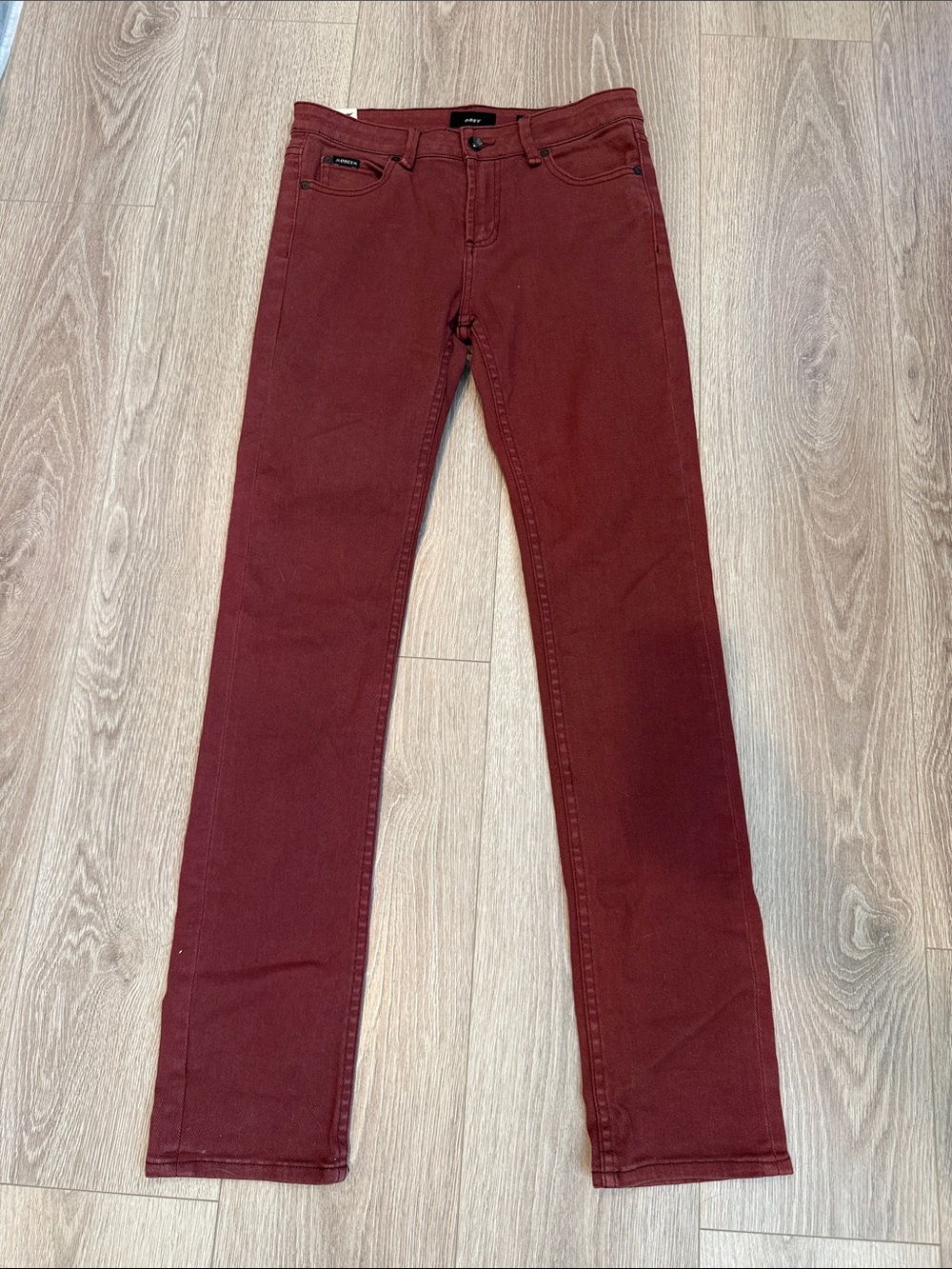 OBEY DARK BURGUNDY "TIGHT STRETCH STRAIGHT LEG" JEANS size 30